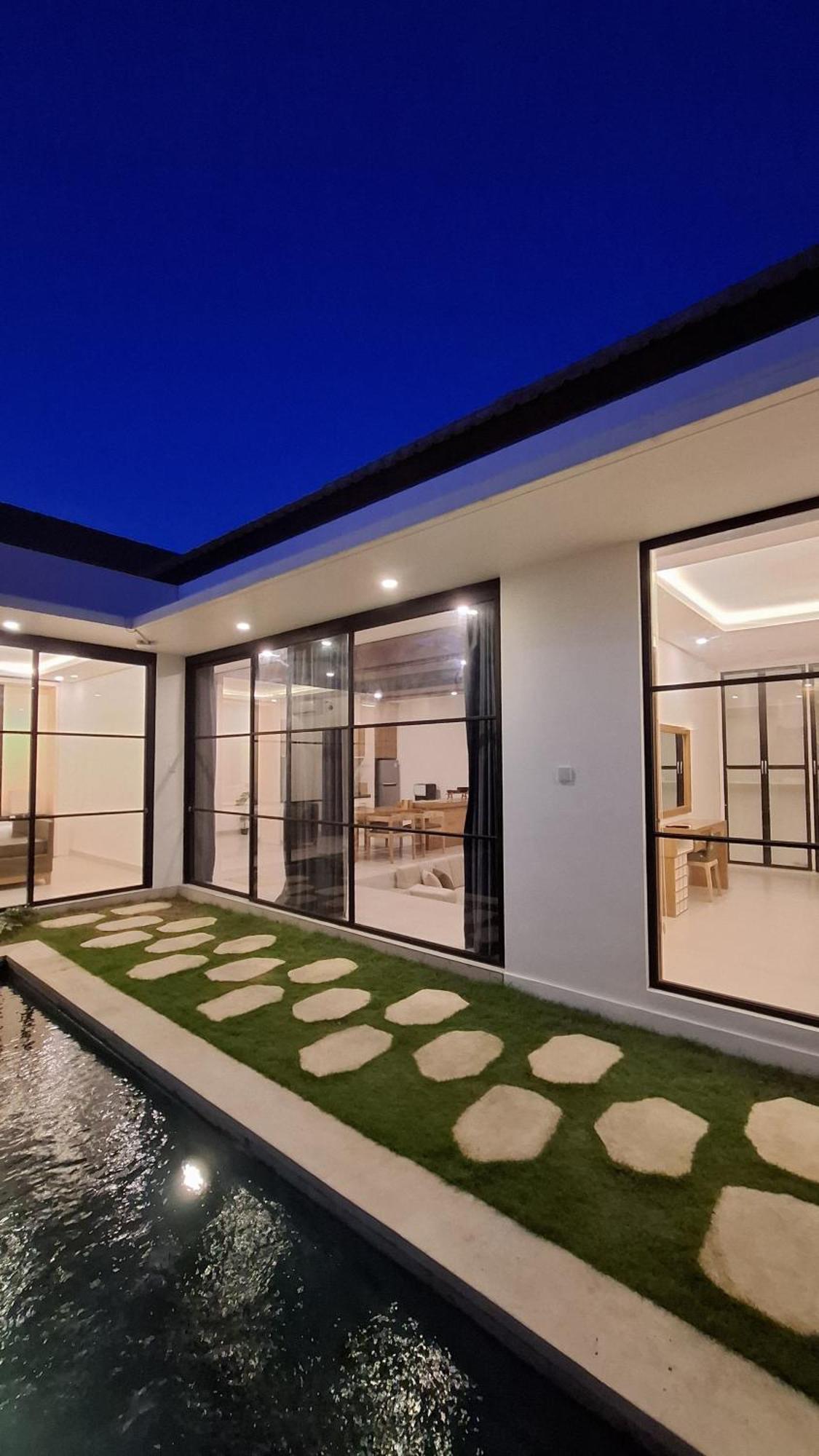 La Boutique Villas Seminyak Extérieur photo
